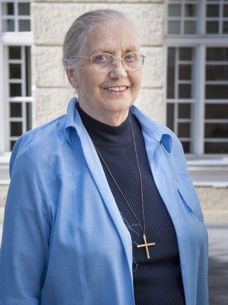 © Peter Elvin Teresa Reh