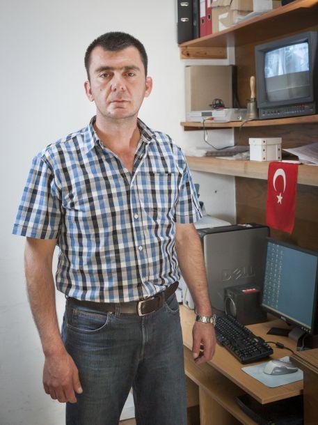 © Peter Elvin Mehmet Baykan