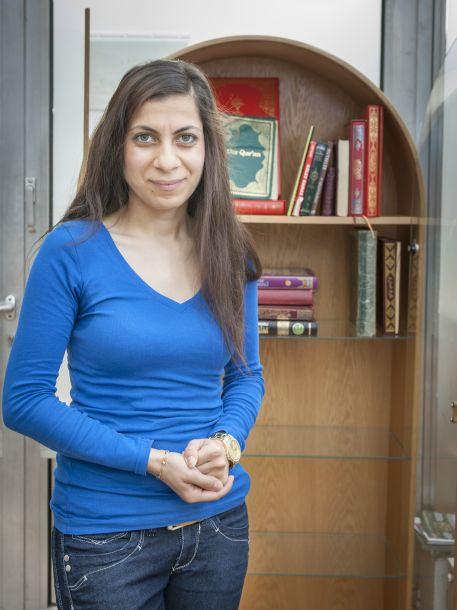 © Peter Elvin Zehra Kemence